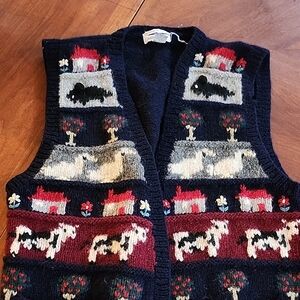 Colorful Animal Patterned Knit Vest